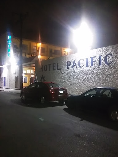 Hotel Pacific, Durango 2251, Col. Madero (Cacho), 22040 Tijuana, B.C., México, Alojamiento en interiores | BC
