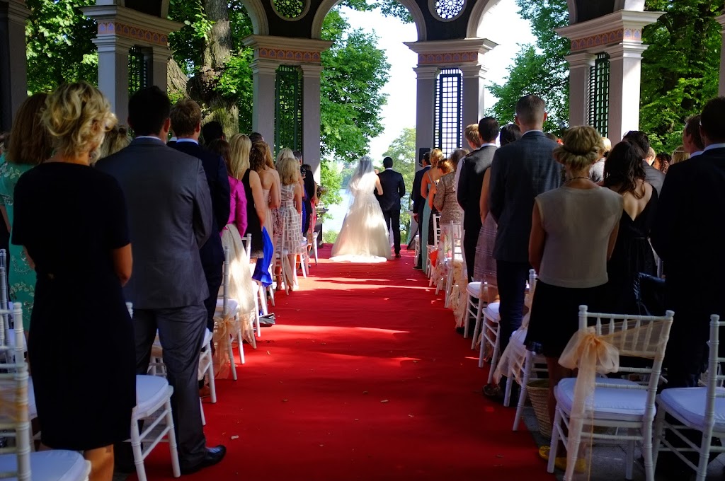 Swedish wedding in Astrid Lingren tale style