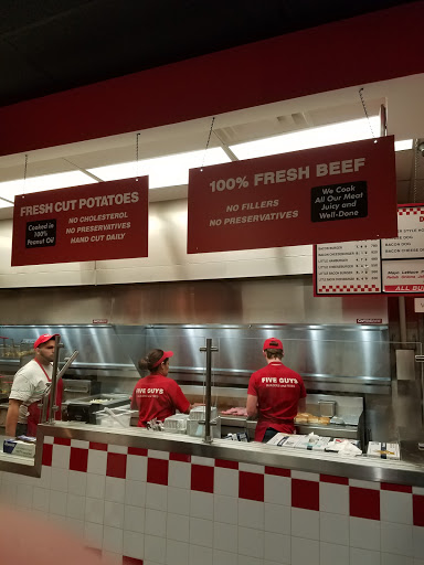 Fast Food Restaurant «Five Guys», reviews and photos, 35 Merrick Rd, Amityville, NY 11701, USA