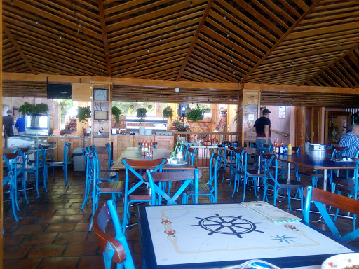 Restaurante-Bar Rosarito El Carnal, Carr Jocotepec-chapala 662, Piedra Barrenada, 45820 San Juan Cosalá, Jal., México, Bar restaurante | JAL