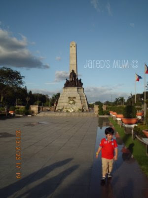 kids in doodles, out + about, weekend