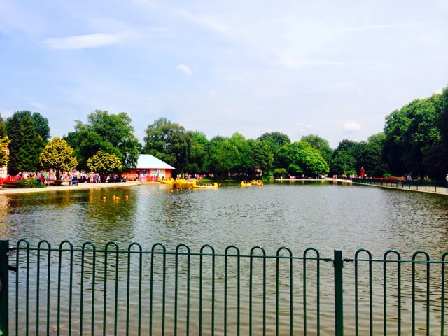 The lake at Markeaton Park, Derby