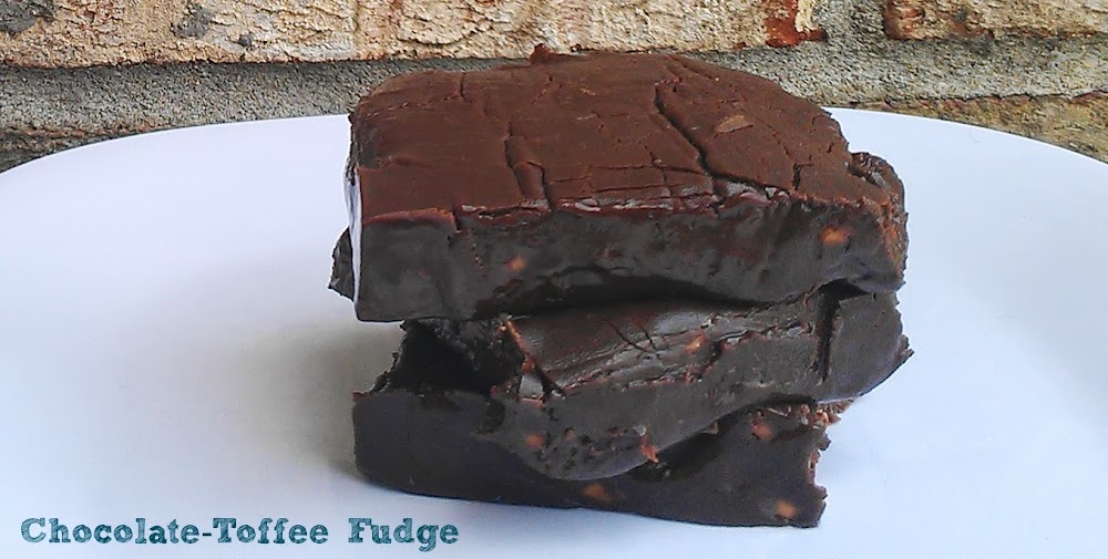 Chocolate-Toffee Fudge Recipe with International Delight Heath Creamer #whatsyourid