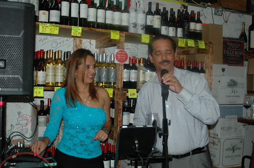 Wine Store «Happy Wine Calle Ocho», reviews and photos, 5792 SW 8th St, Miami, FL 33144, USA