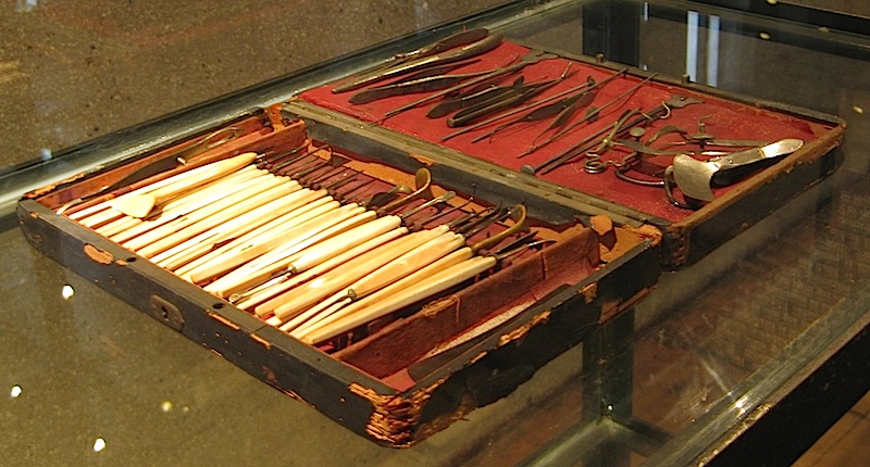 Jose Rizal's medical instruments