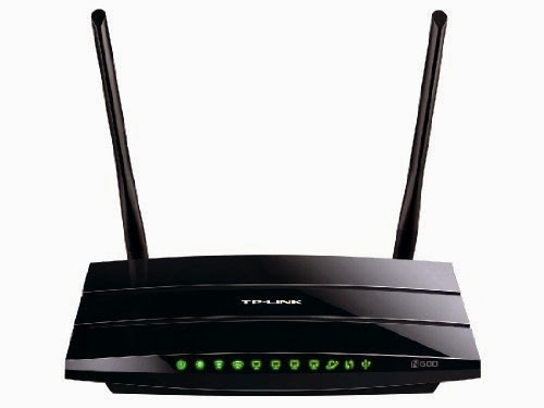  TP-http://amzn.com/dp/B0098QV038/?tag={refrigecompar-20} TL-WDR3500 Wireless N600 Dual Band Router, 2.4GHz 300Mbps+5Ghz 300Mbps, USB port,  IP QoS, Wireless On/Off Switch