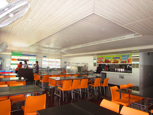Al Buhari Restaurant, Tea County Rd, Opp Suzuki Service Centre, Ikka Nagar, Munnar, Kerala 685612, India, Diner, state KL