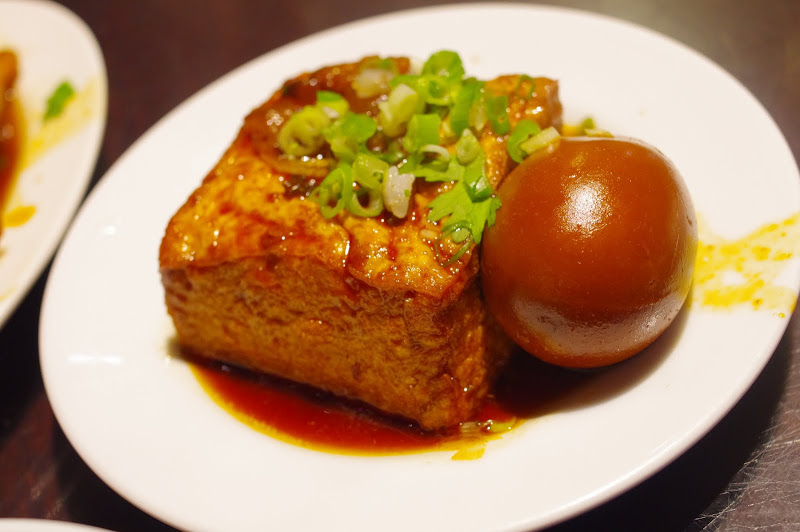 潤油豆腐+滷蛋 $20+$10 