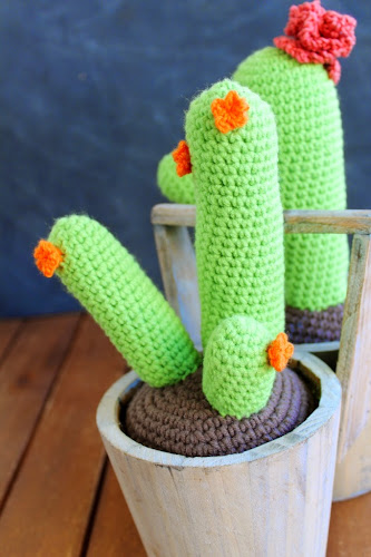 Not 2 late to craft: Cactus de ganxet núm. 2 / Crocheted cactus nº2
