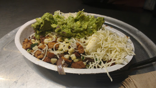 Mexican Restaurant «Chipotle Mexican Grill», reviews and photos, 1319 Boston Post Rd, Milford, CT 06460, USA