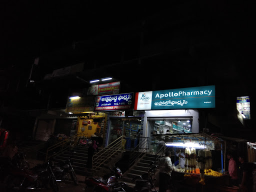 Apollo Pharmacy, 1-3-172, Sri Sai Shapurja Complex, Warangal Hyderabad Rd , Kazipet Main Road, Rahamatnagar, Kazipet, Telangana 506003, India, Medicine_Stores, state TS