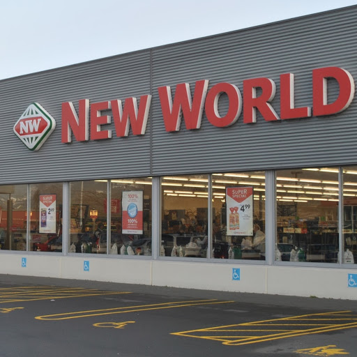 New World Supermarket St Martins logo