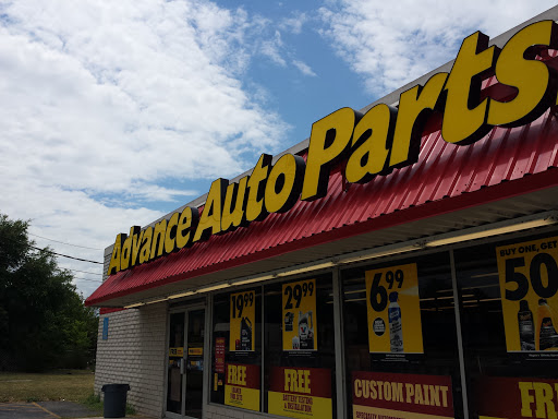 Auto Parts Store «Advance Auto Parts», reviews and photos, 514 W Court St, Seguin, TX 78155, USA