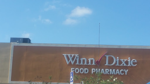 Grocery Store «Winn-Dixie», reviews and photos, 1050 W New York Ave, DeLand, FL 32720, USA