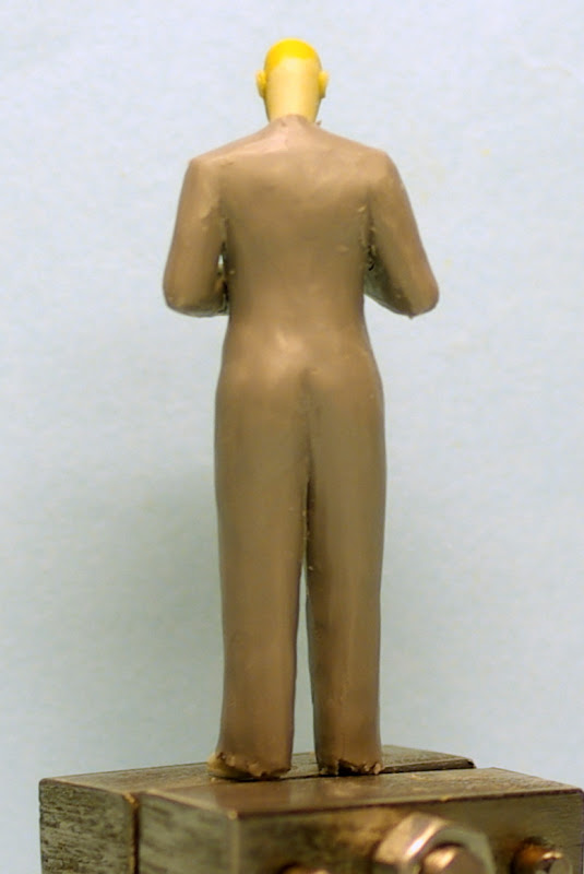 sculpture figurine - Sculpture d'une figurine (technique 2), par gdt - Page 2 _IGP5605