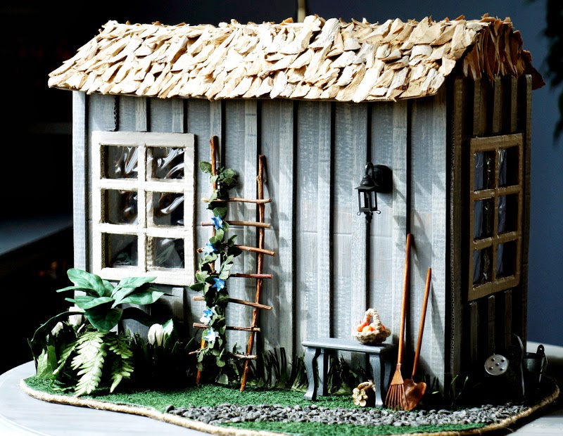 Miniature craft cottage