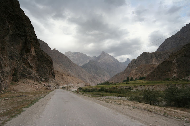 Таджикистан погода хатлонской области на 10 дней. Муминабад Таджикистан. Куляб Муминабад. Куляб перевал Душанбе. Таджикистан, Хатлонская область, Куляб.