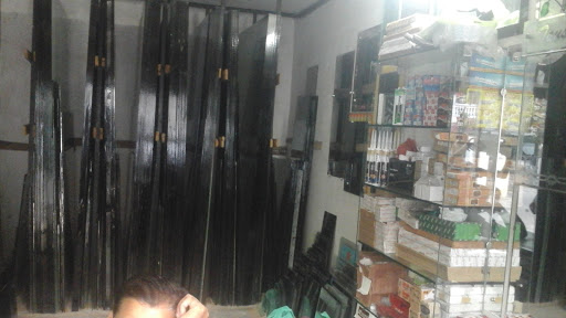 Manoj Glaas, kapeesh market old, 11, Purana Picnic Spot Rd, Munshi Pulia, Block D, Indira Nagar, Lucknow, Uttar Pradesh 226016, India, Glass_Repair_Service, state UP