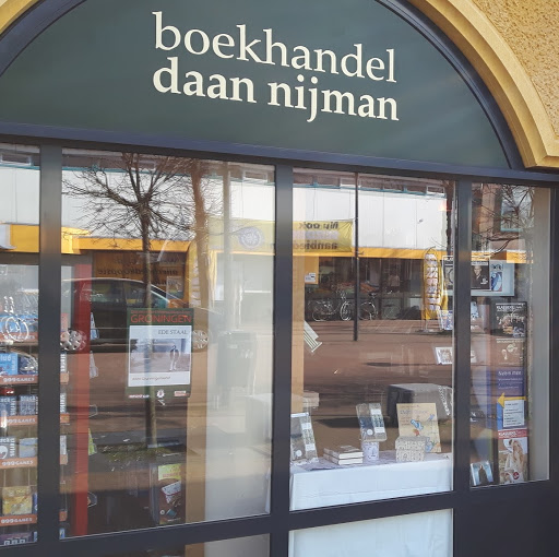 Boekhandel Daan Nijman logo