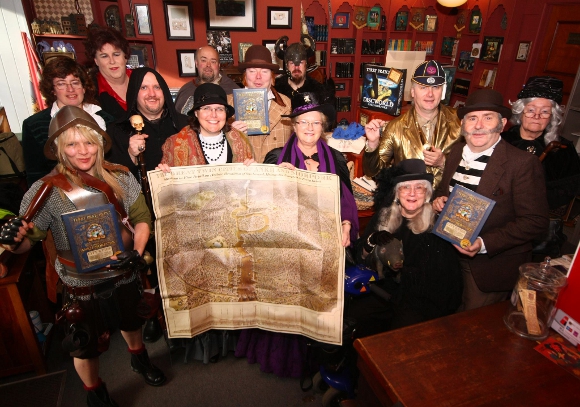 Compleat Ankh-Morpork w bliźniaczym mieście na kuli Discworld Emporium Świętuje wydanie książki