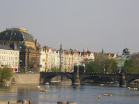 Stadsbeeld - Nationaal muzeum vanaf Karelsbrug.JPG