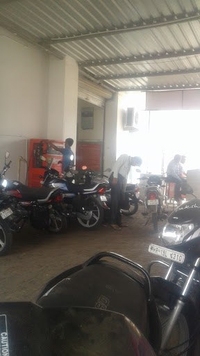 Hero Bike Dealer, MDR124, Loharu Chowk, Charkhi Dadri, Haryana 127306, India, Honda_Dealer, state HR