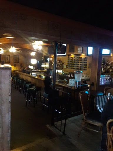 Bar «Twin Oaks Roadhouse», reviews and photos, 5745 Old Redwood Hwy N, Penngrove, CA 94951, USA