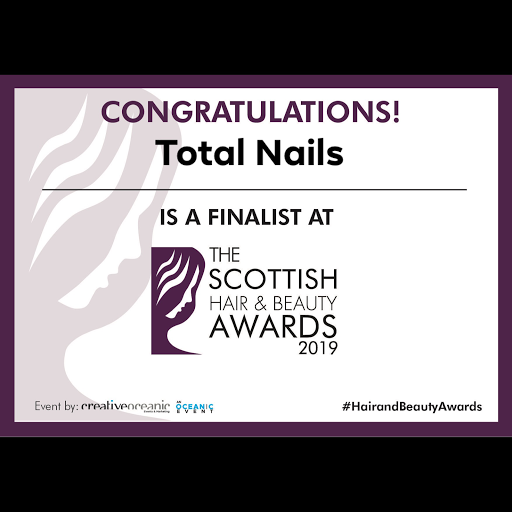 Total Nails logo