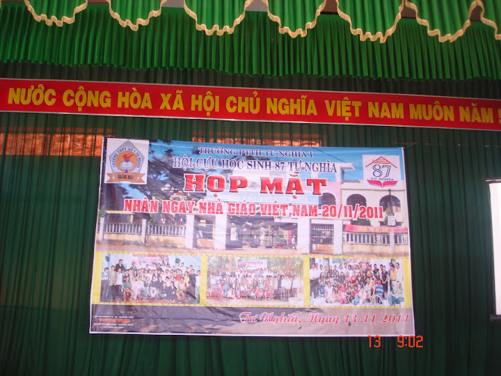 Chào mừng Ngày nhà giáo Việt Nam 20/11 2010 - Page 3 DSC00007