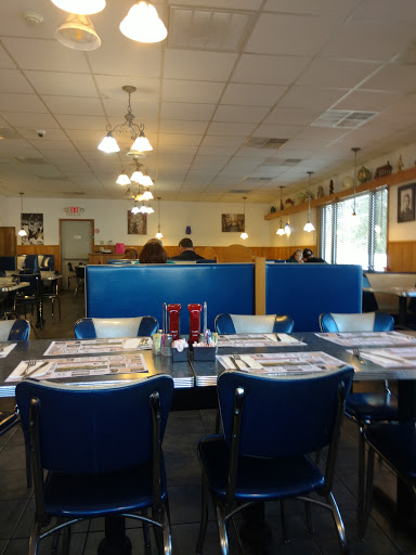 Diner «Triplets Family Restaurant», reviews and photos, 1947 W Main St, Stroudsburg, PA 18360, USA