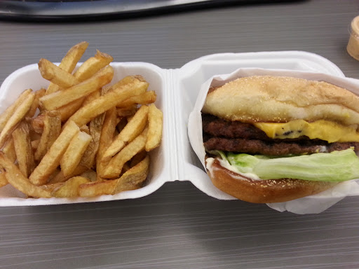 Hamburger Restaurant «K&M Drive-In», reviews and photos, 3414 NE 3rd Ave, Camas, WA 98607, USA