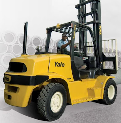 Xe nâng hàng Yale GDP80UX6