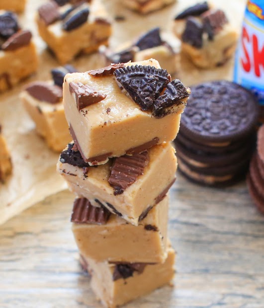 photo of a stack of Peanut Butter Cup Oreo Fudge