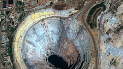 Cùng khám phá và tìm hiểu Mỏ Kim Cương " Mir " Khổng lồ