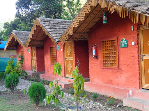 Heval River Cottage & Rafting Camp, Neelkanth Road, Ratta Paani, Near Phool Chatti Ashram, District Pauri Garhwal, Rishikesh, Uttarakhand 249302, India, Cottage, state UK