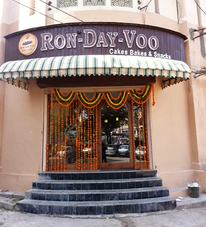 Ron-Day-Voo Bakery, Chetak Cir, Zinc Park, Udaipur, Rajasthan 313001, India, Italian_Food_Shop, state RJ