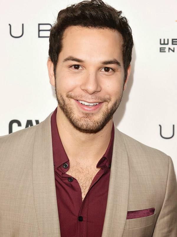 Actor Skylar Astin arrives to attend the premiere of Cavemen at the ArcLight Cinemas in Hollywood, California. Actor Skylar Astin arrives to attend the premiere of Cavemen at the ArcLight Cinemas in Hollywood, California.