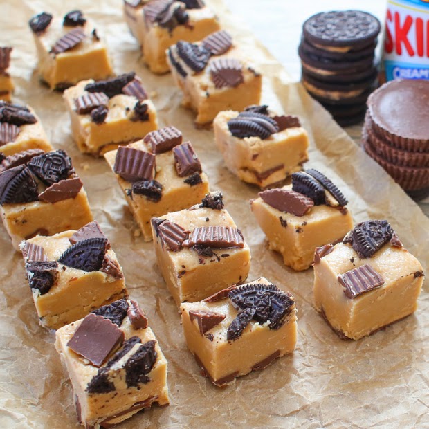 close-up photo of sliced Peanut Butter Cup Oreo Fudge