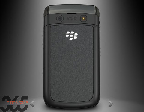 Mặt sau BlackBerry Bold 9780 Nắp pin BlackBerry 9780