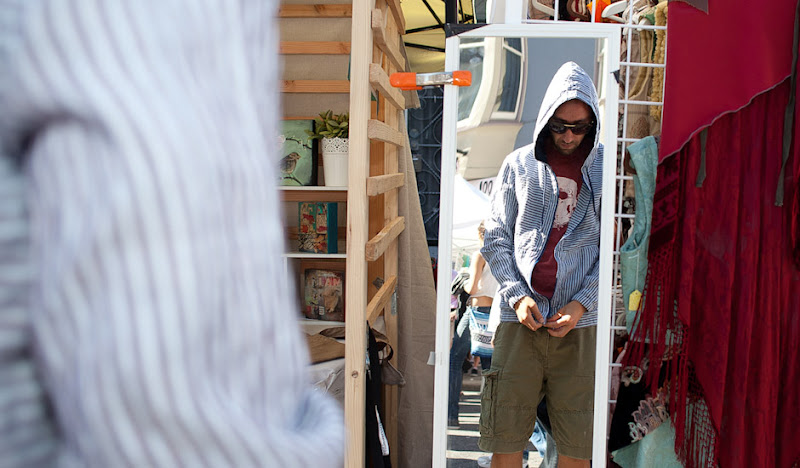 Blue Linen Hoodie In Mirror