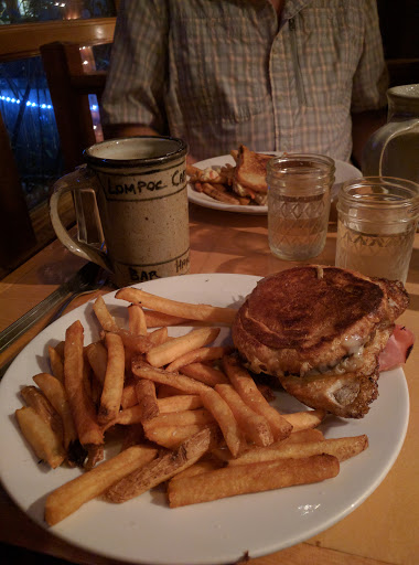 Restaurant «Lompoc Cafe», reviews and photos, 36 Rodick St, Bar Harbor, ME 04609, USA
