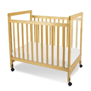Foundations SafetyCraft Compact Size Clearview Crib, Natural