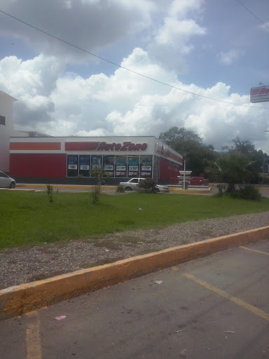 AutoZone, Matamoros 208_1, Las Lanzas, 48900 Autlán de Navarro, Jal., México, Tienda de repuestos para carro | JAL
