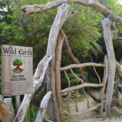 Wild Earth Nature Park & Bush Cafe logo