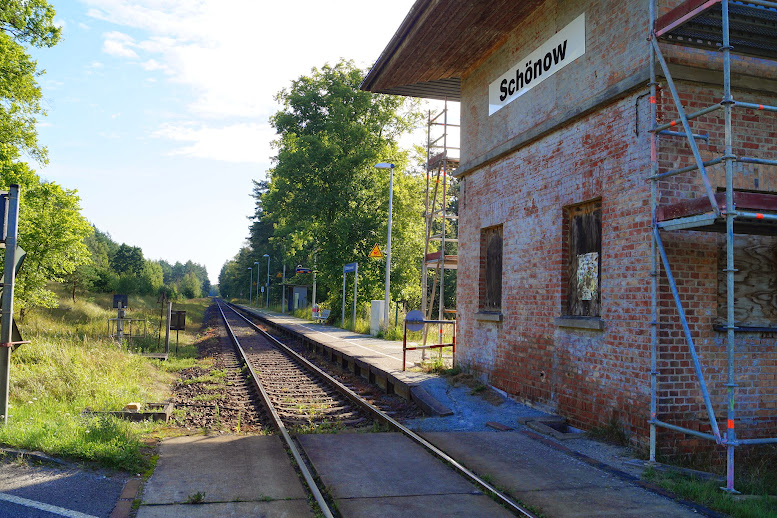 Bahnhof Schönow am 13.08.2014 - zum Öffnen der Bildergalerie auf das Bild klicken - alle Bilder © A.M. für © gemeinde-tantow.de