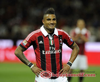 Pemain AC Milan 2013 lagi Trend Gaya Berambut Mohawk 