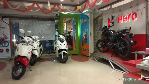 R.M.Motors (P) LTD, 39-14-12, MG Road, Sidhartha Nagar, Labbipet, Vijayawada, Andhra Pradesh 520010, India, Motor_Scooter_Dealer, state AP