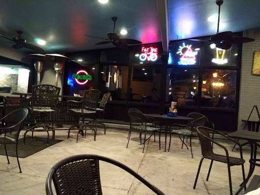 Bar & Grill «Castaways», reviews and photos, 2114 Bienville Blvd, Ocean Springs, MS 39564, USA
