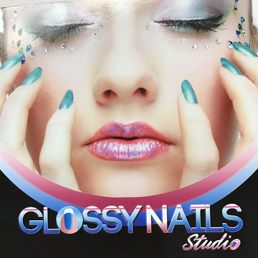 Glossy Nails studio