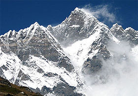 Lhotse - 10 Gunung Tertinggi Dunia